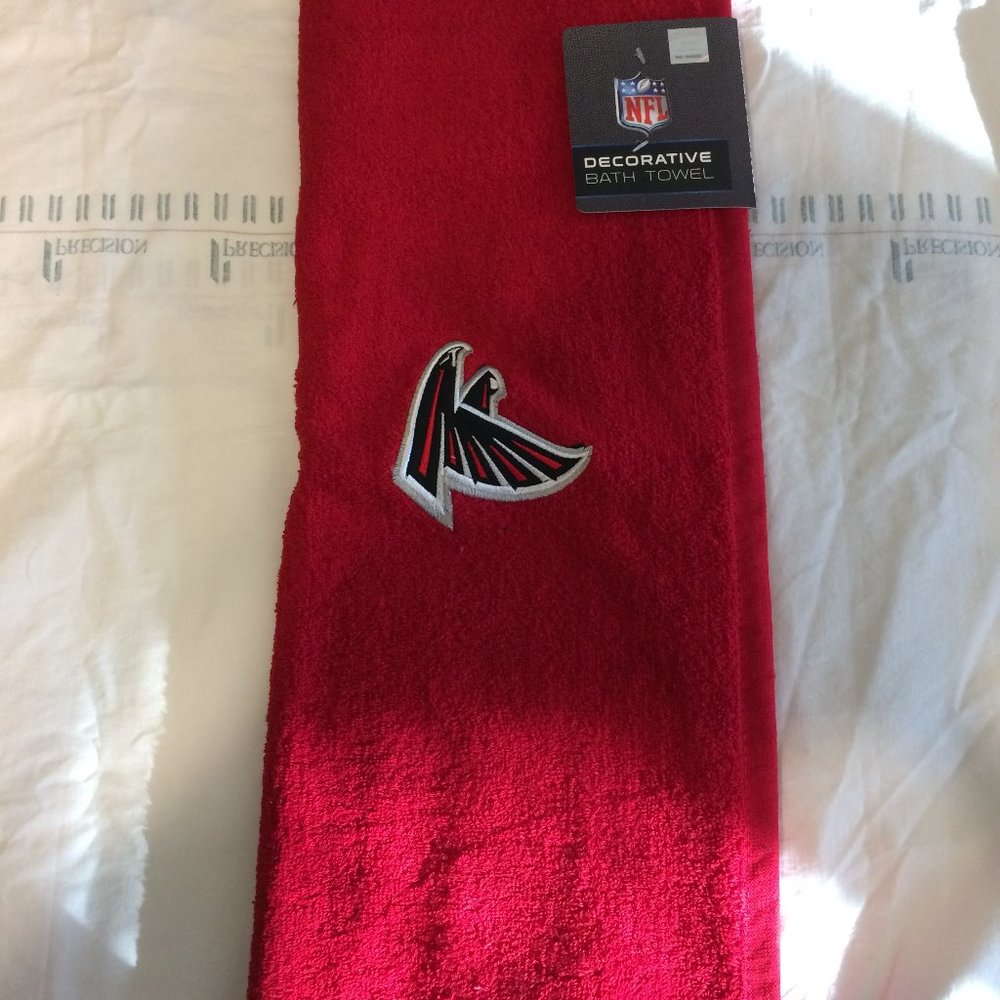 TOWEL- ATLANTA FALCONS